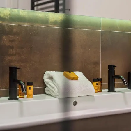 Apartamento Port Orion - Brand New Ground Floor Flat With Pool *