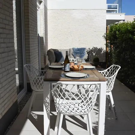 Port Orion - Brand New Ground Floor Flat With Pool *